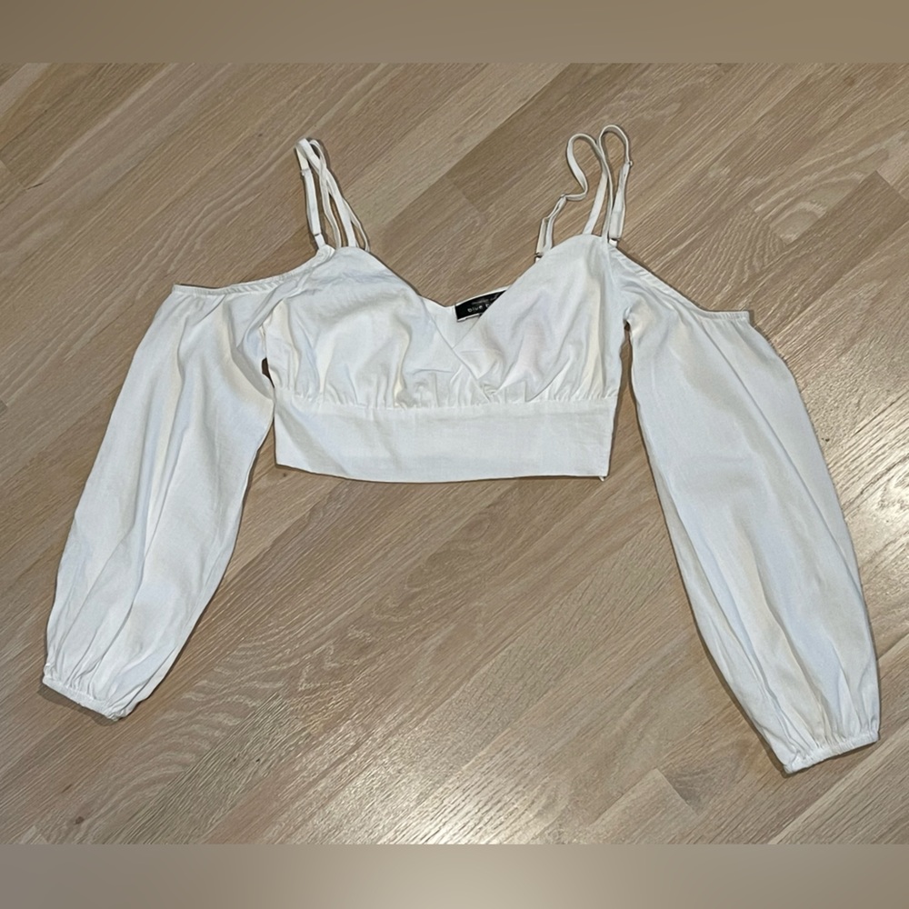 Blue Blush Made with Love - white long sleeve V neck crop top